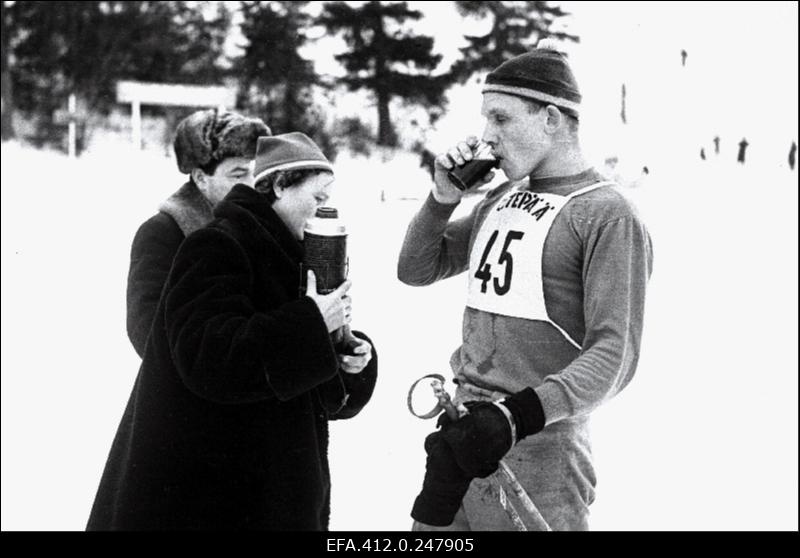 NSV Liidu suusatamise meistrivõistluste ajal Otepääl.