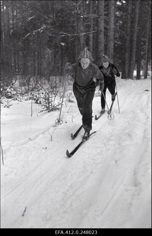 NSV Liidu suusatamise meistrivõistluste ajal Otepääl.