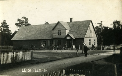 Leisi alevik, teemaja  duplicate photo