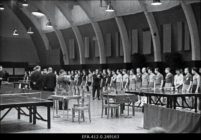 NSV Liidu meistrivõistlused lauatennises.