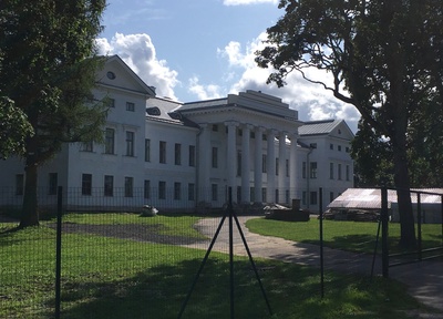 Main building of Riisipere Manor rephoto