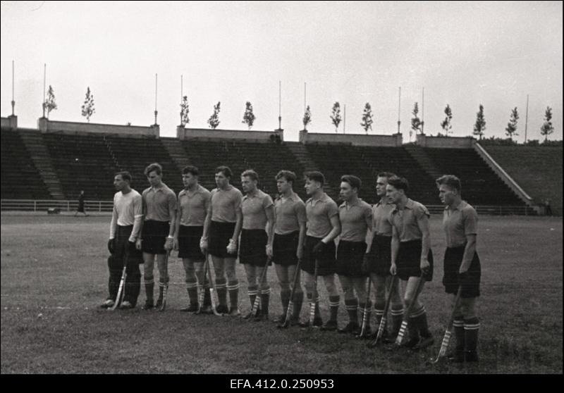 Maahoki NSVL2-Eesti NSV.