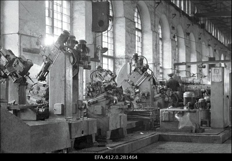 "Volta" 7.gabariidi elektrimootorite kerede valmistamise automaatliin