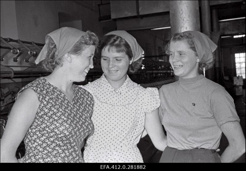 Jekaterina Rastrõgina kom.töö brigaad Kreenholmis