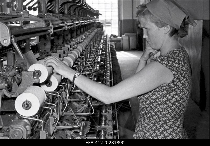 Jekaterina Rastrõgina kom.töö brigaad Kreenholmis