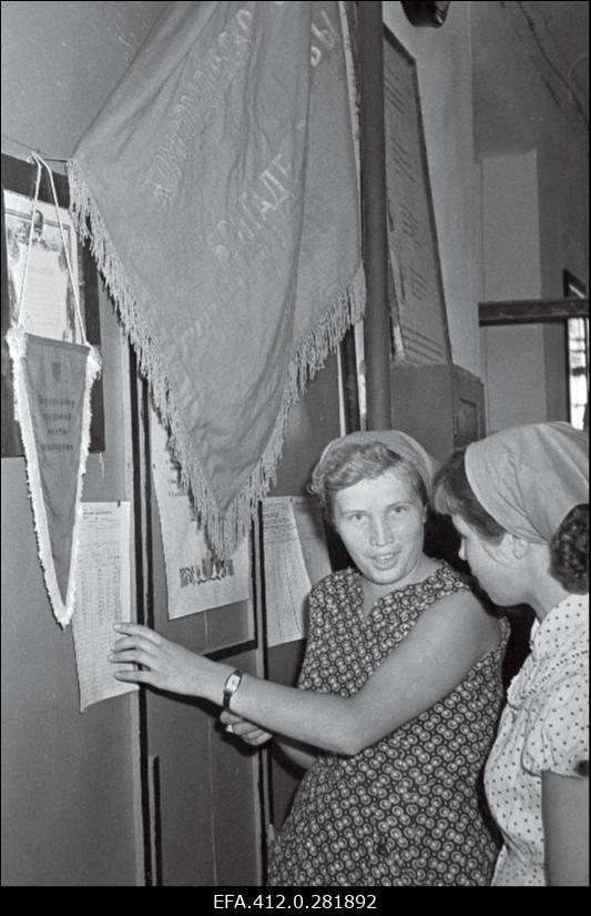 Jekaterina Rastrõgina kom.töö brigaad Kreenholmis