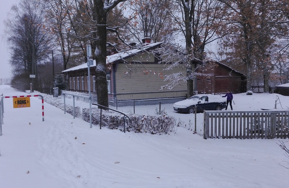 Railway residential building at Nõo Station rephoto