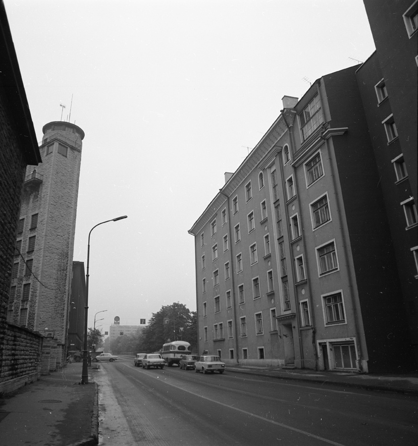 Tuletõrjehoone Tallinnas Raua tn, vaade Raua tänavalt. Arhitekt Herbert Johanson