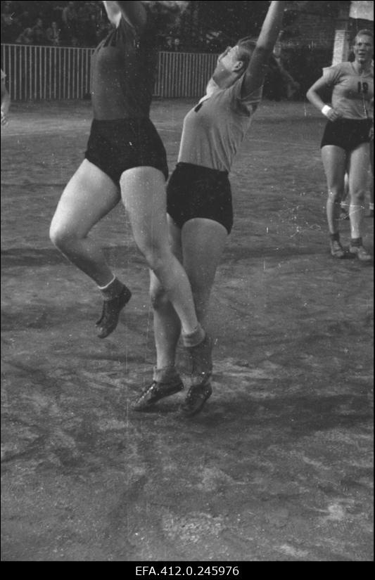 ENSV 1953. a esivõistlused korvpallis.