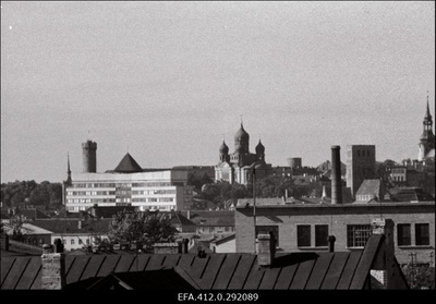 Tallinna panoraam. Vaade Toompeale Lasnamäelt.  similar photo