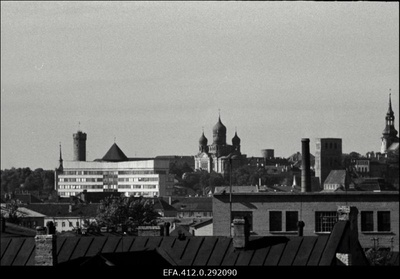 Tallinna panoraam. Vaade Toompeale Lasnamäelt.  similar photo