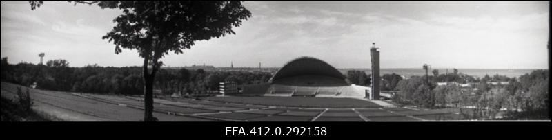 Lauluväljaku panoraam (ilma inimesteta).