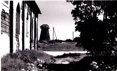 Vana Tudulinna kirik  similar photo