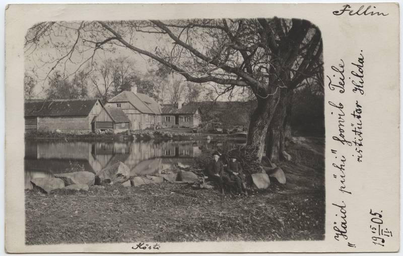 fotopostkaart, Viljandi, Kösti järv, elamu, poisid, u 1905