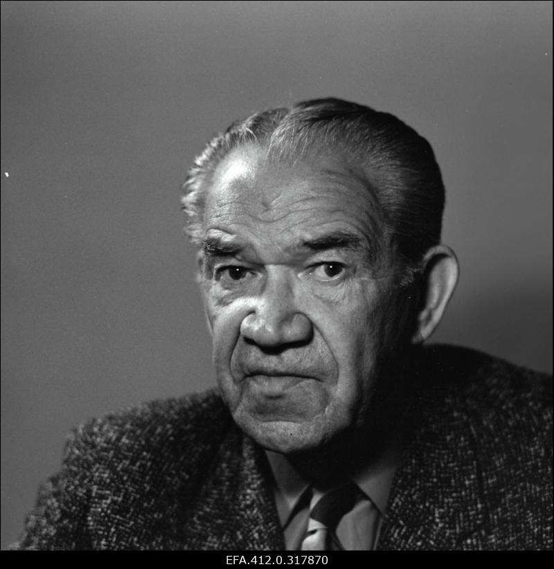 Kaarel Karm (Länts).