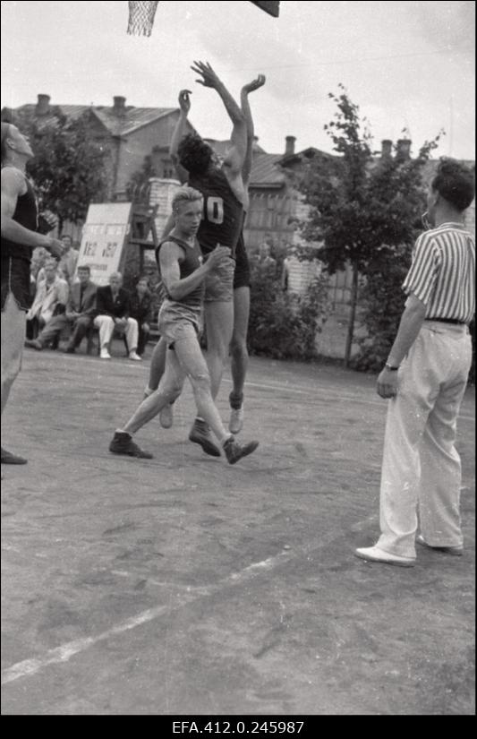 ENSV 1953. a esivõistlused korvpallis.