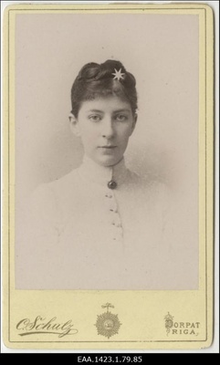 Alexandra von Sivers, portreefoto  duplicate photo