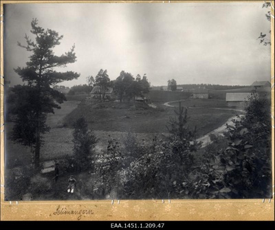 Vaade erinevatele Krabi mõisa hoonetekompleksi kuuluvatele hoonetele  duplicate photo