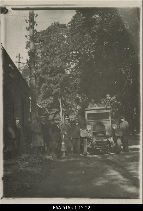 Katse elektro-autoga Toomemäel