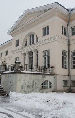 Saku mõisa tagakülg rephoto