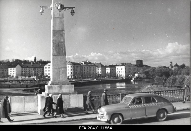 Vaade Tartu uuele sillale.