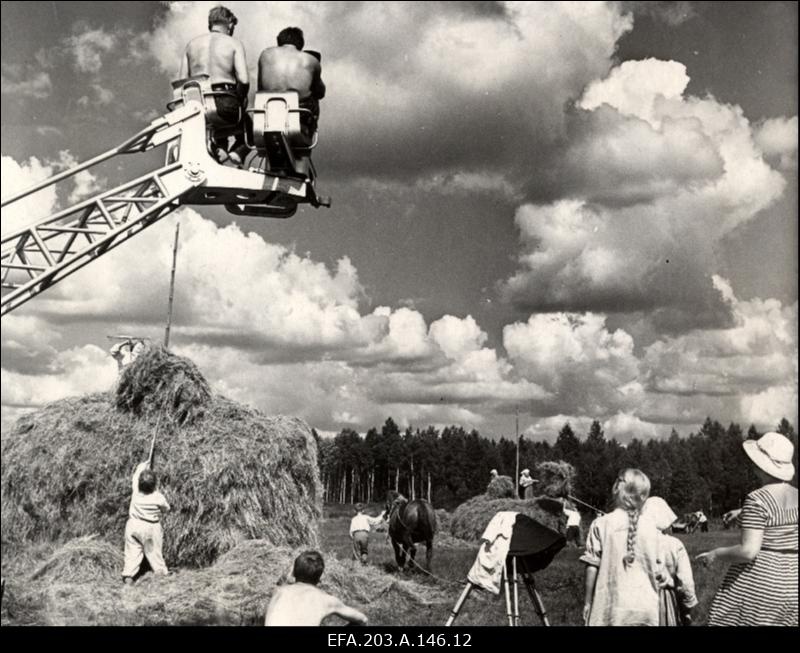 Vaade võtteplatsile filmistuudio Tallinnfilm mängufilmi Põrgupõhja uus Vanapagan filmimise ajal.