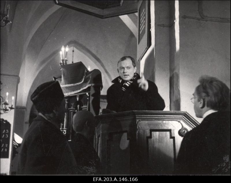 Filmistuudio Tallinnfilm mängufilmi Põrgupõhja uus Vanapagan filmimise ajal.