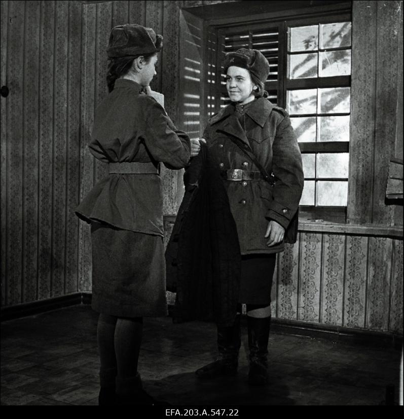 Tallinnfilmi lühimängufilm/tudengifilm "Roosa kübar".