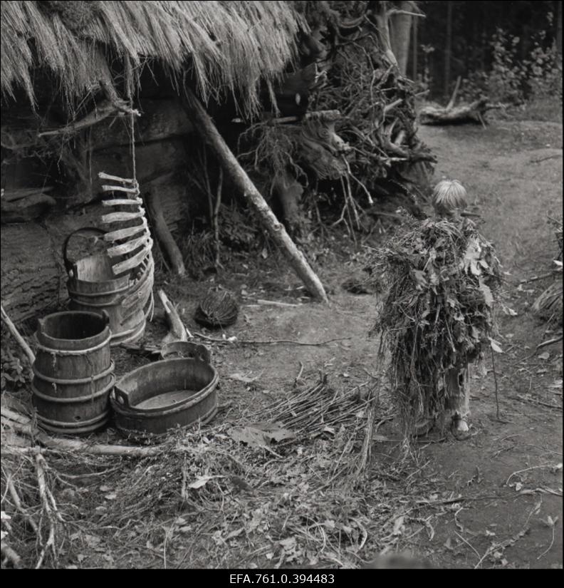 Stuudio "Tallinnfilm" muusikaline lastefilm "Nukitsamees" filmivõtted. 
Kusti rollis Ülari Kirsipuu.