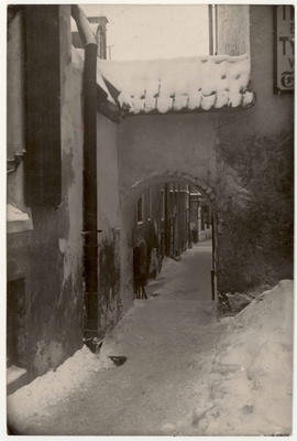 Step Street (Nõelasilm) between Harju Street and Niguliste Church. View from W, from the Church of Niguliste, the beginning of the street.  duplicate photo