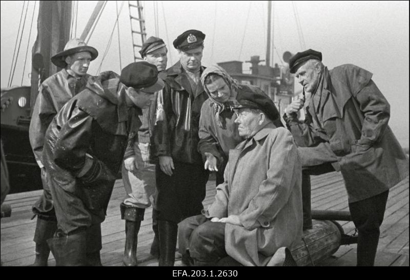 Kaader filmistuudio Tallinnfilm mängufilmist Veealused karid.