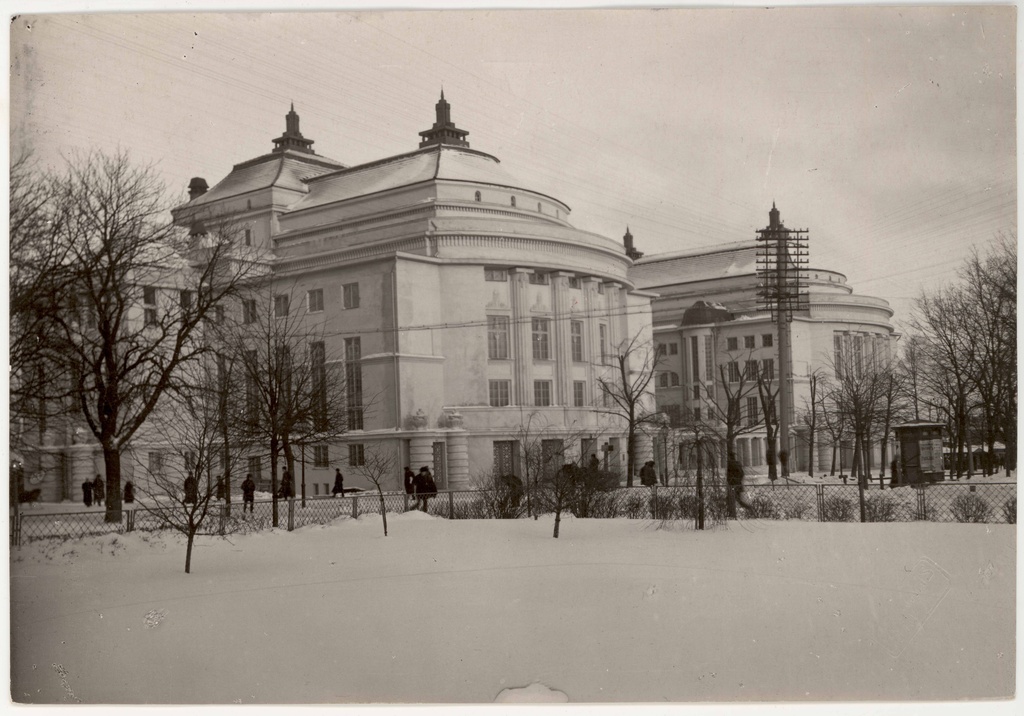 View of the main façade of the Estonian theatre from the south of Sakala Street. Ca 1910.a.