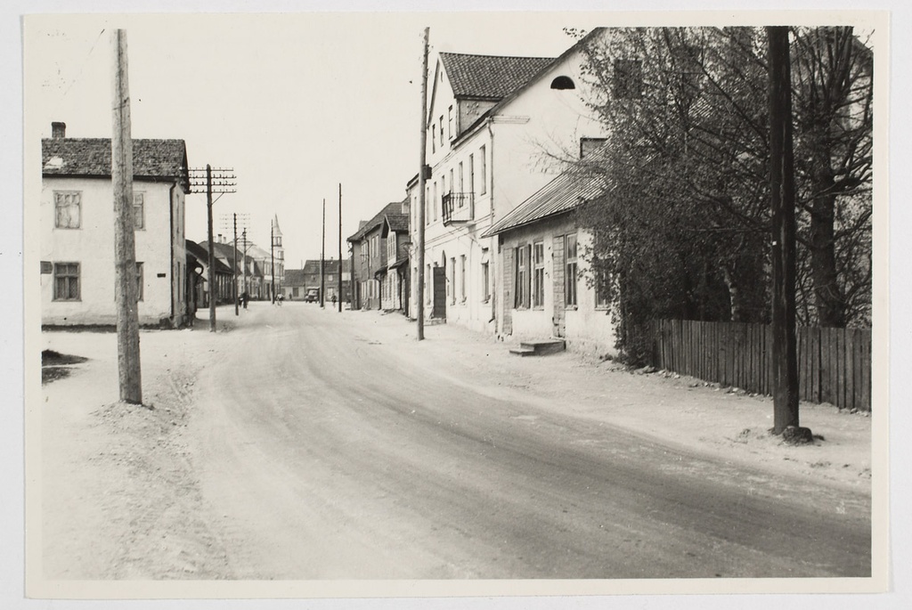 Vaade Mustla linna Posti tänavale