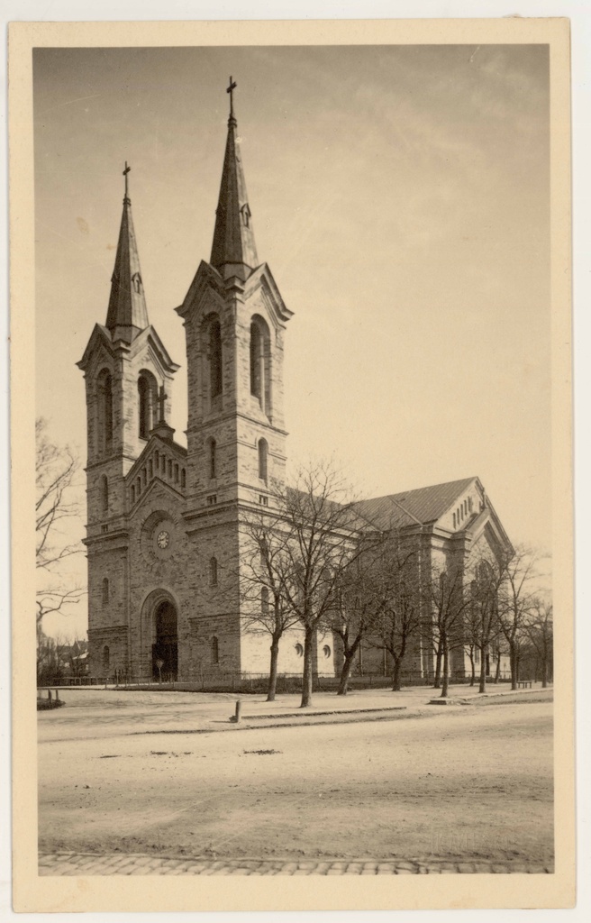 View of the Church of Karl from the Edelium