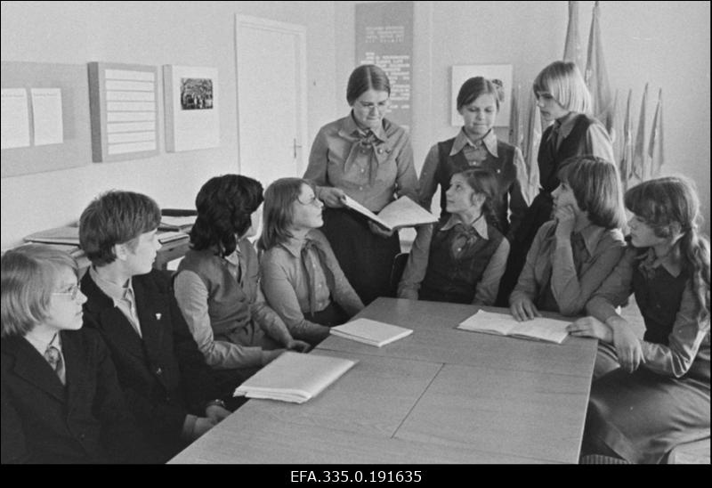 Võru 1. Keskkooli pioneerid.