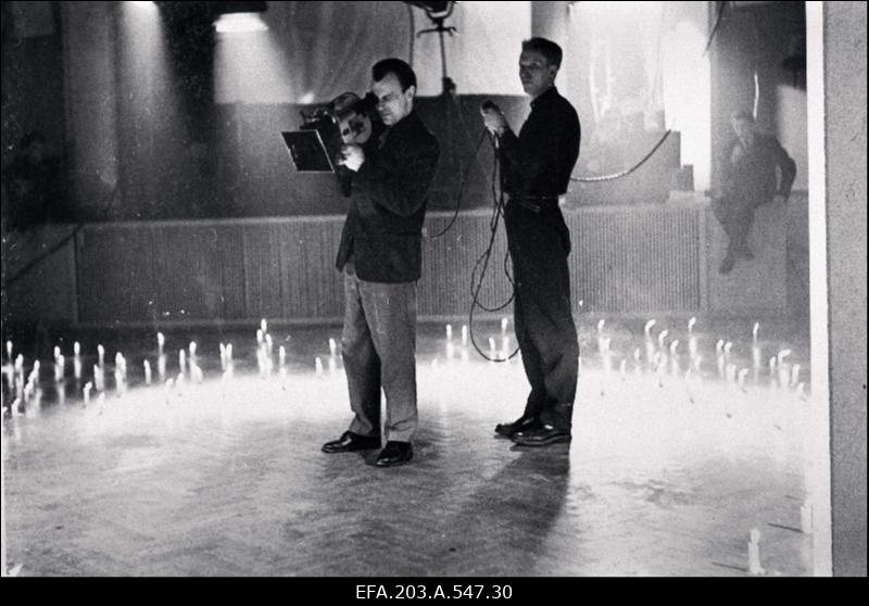 Tallinnfilmi lühimängufilm/tudengifilm "Roosa kübar".