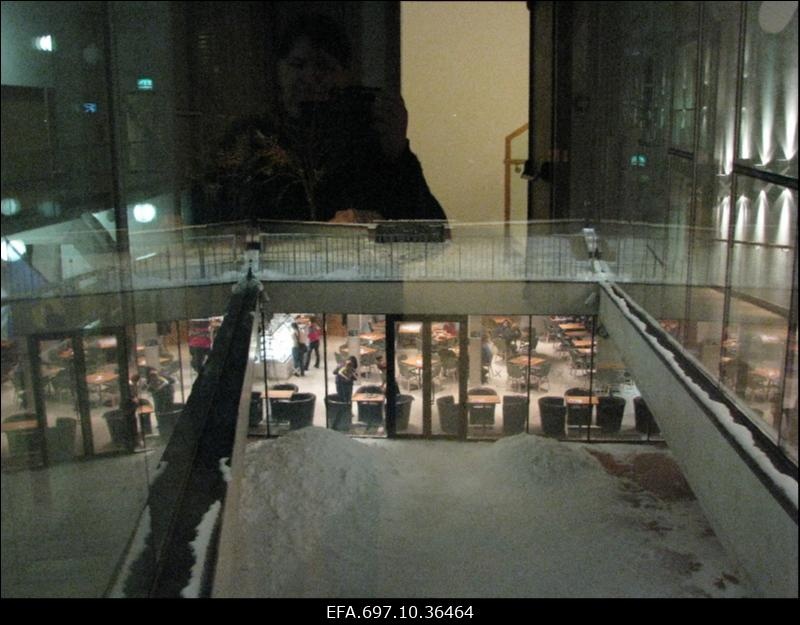 Tartu ülikooli Narva kolledž. Sisevaade.