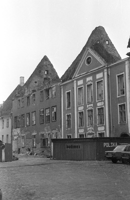 Poola restauraatorid Tallinnas.  similar photo