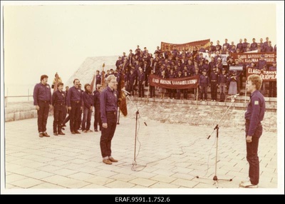 EÜE-84 töösuve avamine Tallinnas Maarjamäel III  similar photo