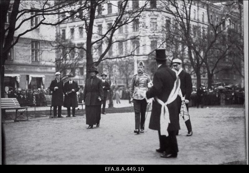 Vabadussõjas langenud soomlaste mälestussamba avamine Helsingis 27.mai  1923.a.