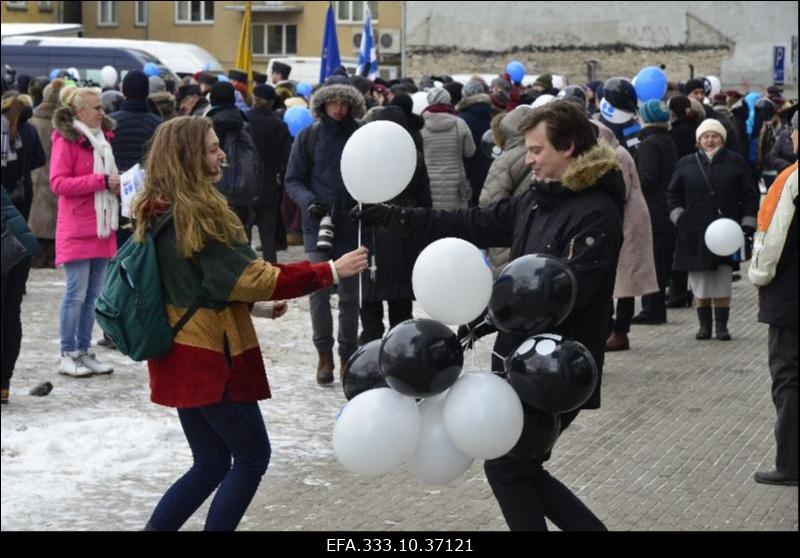 Eesti Vabariigi sajanda aastapäeva nädala avamine kunagises Päästekomitee asukohas Tartu maanteel Tallinnas.