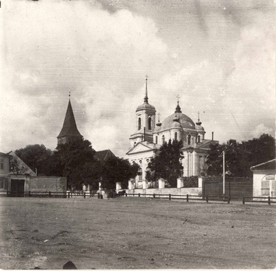Bedroom tn 1. View of the church of the ap. righteousness of Uspensk (Mary of Heaven) from the Police Square O. Background Jaan Church.  similar photo