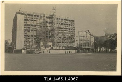 Vabaduse väljaku uusehitus (Kunstihoone kõrval) 1935/1936  similar photo