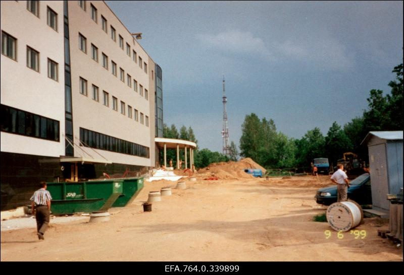 Tartu Ülikooli arstiteaduskonna prekliiniliste ainete õppehoone Biomeedikumi ehitus Ravila tänaval.