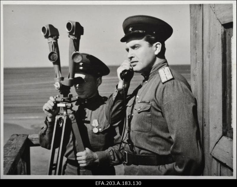 Kaader filmistuudio Tallinnfilm mängufilmist Jahid merel.