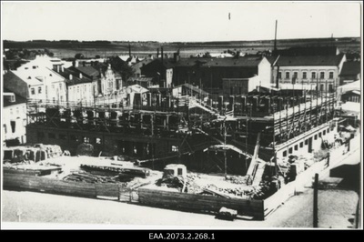 Tartu vaade poolelioleva Turuhoone ehitusega  duplicate photo