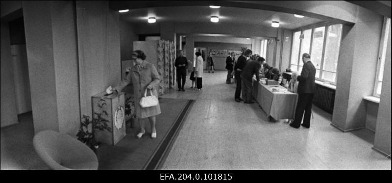 ENSV Ülemnõukogu ja kohalike nõukogude valimiste päev Pärnu valimisjaoskonnas nr. 6.