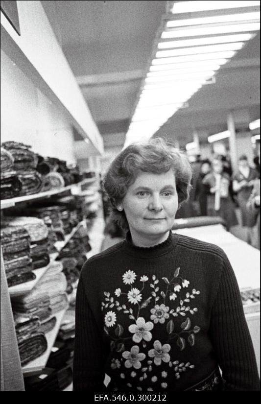 Tartu Kaubamaja müüjad.