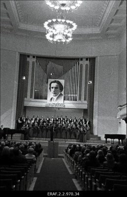 Eduard Sõrmuse 100. sünniaastapäeva tähistamise kontsert  Estonia Kontserdisaalis.  similar photo
