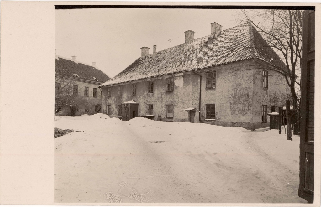 Toompea. Meet t. 12 views of SW